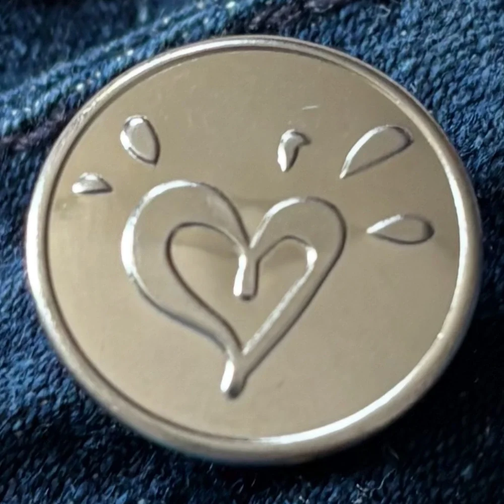 Justice Girl’s Blue & Turquoise Sequin Denim Mermaid Jean Shorts Size 14 Slim - Picture 2 of 9